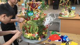 Một số hình ảnh hoạt động vui tết Trung thu tại trường THCS Đồng Than