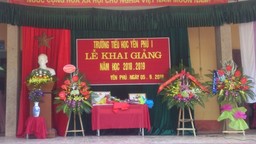 HÂN HOAN CHÀO ĐÓN NĂM HỌC MỚI 2018 - 2019