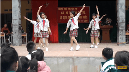 Múa "Bài thơ màu mực tím"