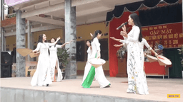 Hát múa "Quê hương"