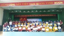 <a href='https://c1yenphu.hungyen.edu.vn/tin-tuc/giao-luu-tieng-anh-danh-cho-hoc-sinh-lop-5.html'>GIAO LƯU TIẾNG ANH DÀNH CHO HỌC SINH LỚP 5</a>